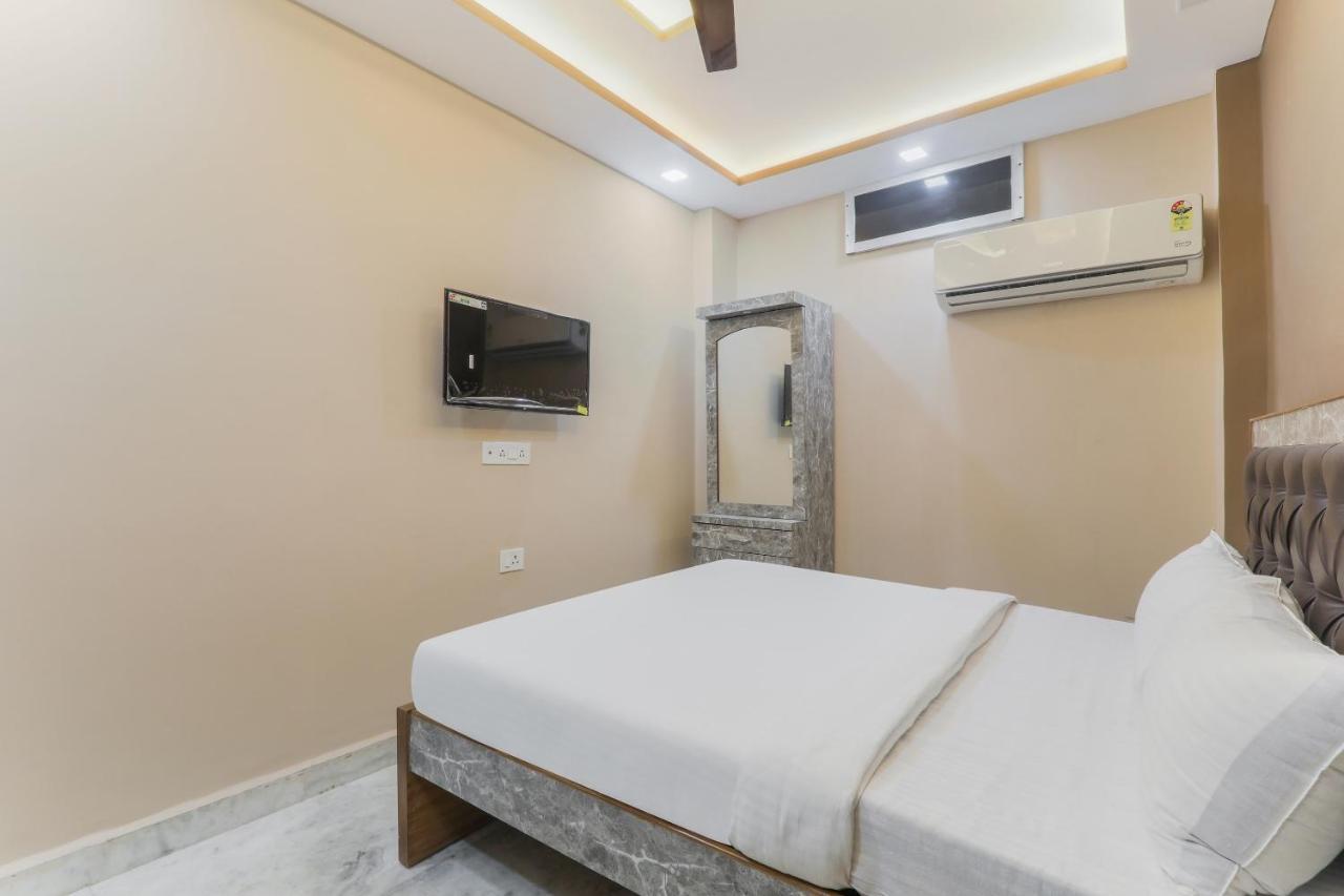 Oyo Tripureswari Guest House 普里 外观 照片